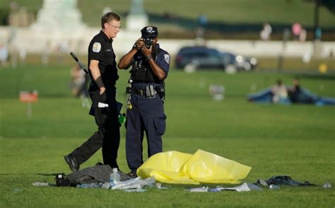 Man Who Set Himself On Fire On The Mall Dies Of Injuries The