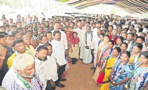 Mission Kuppam 200 Tdp Workers Join Ysrcp