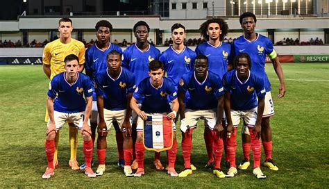 Football Euro U17 Les Bleuets De Sternal Bakola Et Sellami Se