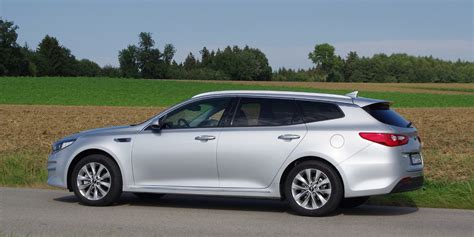 First World Testdrive KIA Optima SW Sportswagon GT Og Plug In Hybrid