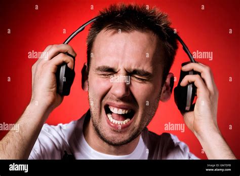 Loud music hi-res stock photography and images - Alamy