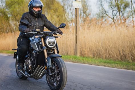 Zdjęcia 24 Honda CB 650R Honda CB650R wszechstronny naked z rodziny Neo Sports Cafe na zdjeciach