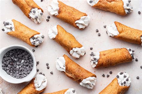 Quick And Easy Cannoli Cream Filling Dinner Then Dessert