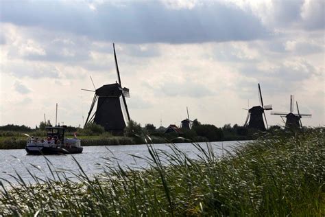 Het Weer Rustig En Droog Weer En Op Veel Plekken Bewolking De Volkskrant