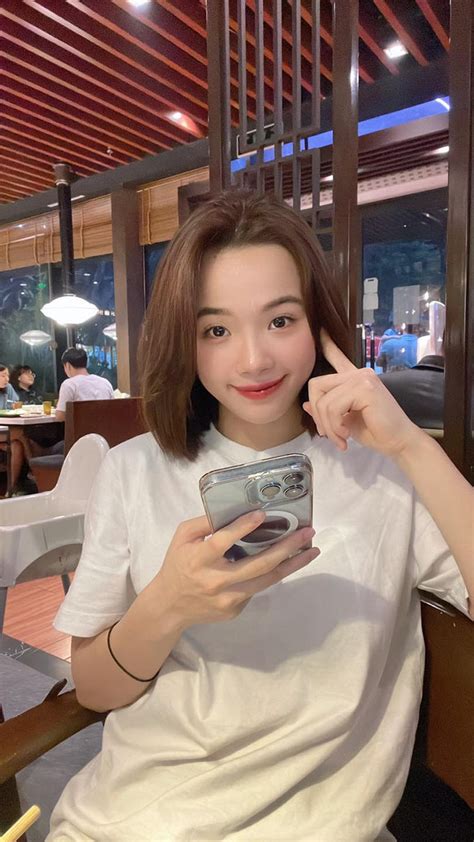 Cận cảnh nhan sắc hot girl cầu lông đỉnh nhất Việt Nam chưa có bạn trai Sao thể thao Việt