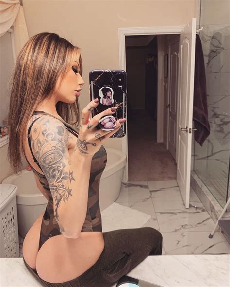 Booty On The Sink Porn Pic