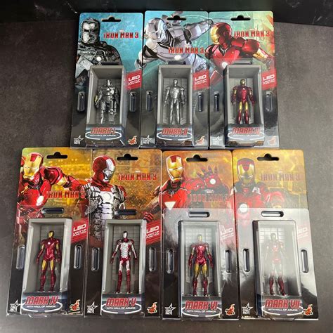 Hot Toys Hall Of Armor Complete Full Set Iron Man 3 LED Light Up Sealed BNIB Hobbies Toys