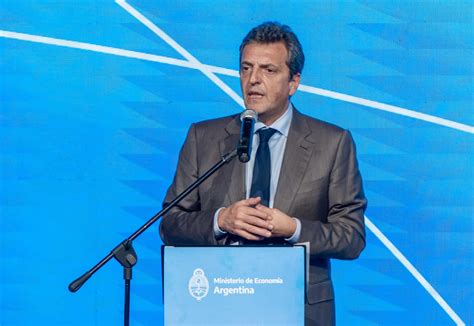 El Ministro De Economía Y Energía De La Nación Sergio Massa Visitó Aog