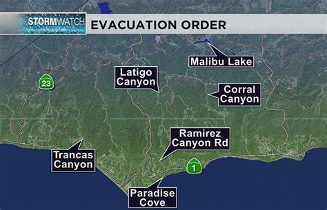 Get Out Deputies Go Door To Door To Evacuate Woolsey Fire Burn Area