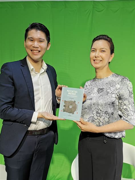 About - Thriving Talents