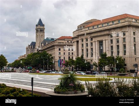 Washington Dc Usa October 12 2017 Street View Of The Old Post