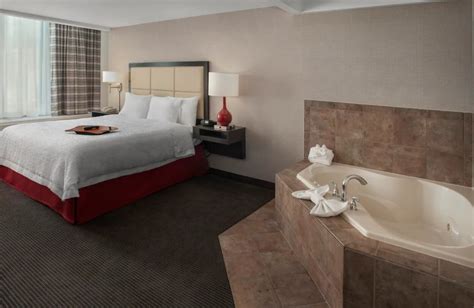 Hampton Inn & Suites Milwaukee Hotel (Milwaukee, WI) - Resort Reviews ...