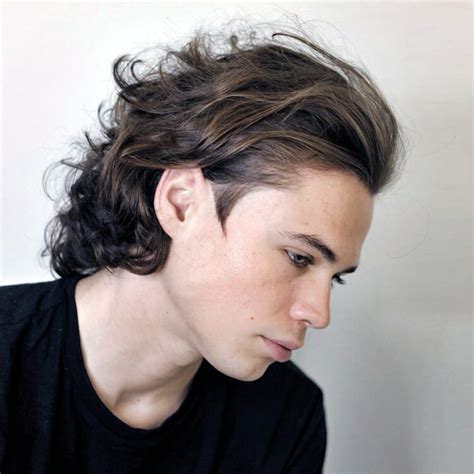 40 Hairstyles For Men With Wavy Hair Haircut Inspiration