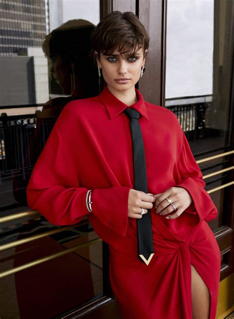 Vogue Turkey • Max Papendieck • Photographer