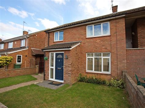 3 Bed Semi Detached House For Sale In Granby Close Corby Nn18 Zoopla