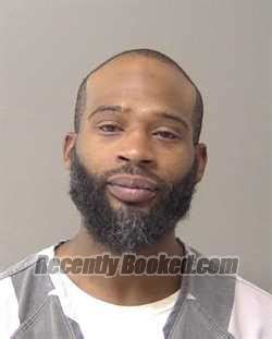 Recent Booking / Mugshot for GASTON JERAEL WOODLAND in Macon County, Illinois