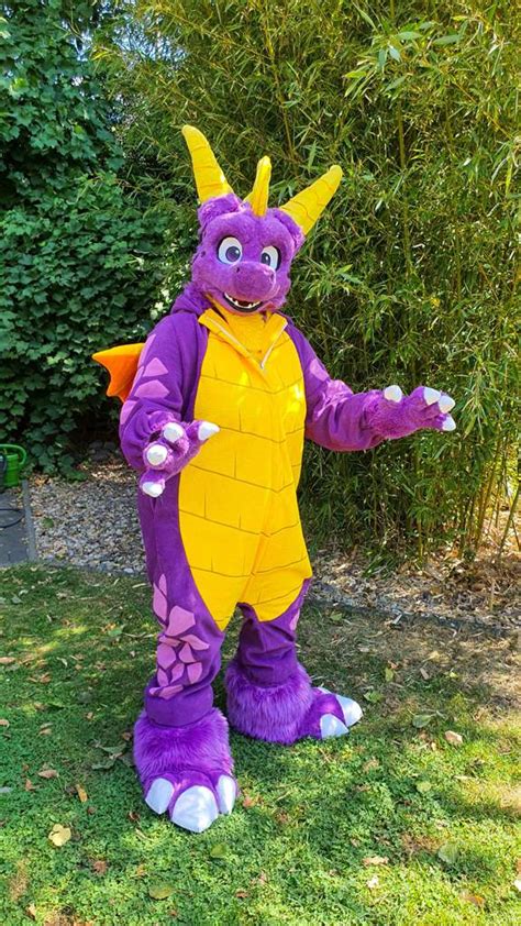 Spyro The Dragon 🐲 Fursuit Cosplay Amino