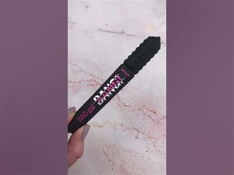 Benefit BAD gal BANG Volumizing Mascara - Тушь для ресниц, 8,5 г - YouTube