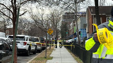 2 Dead 2 Others Injured After Drive By Shooting In Dc Police Say