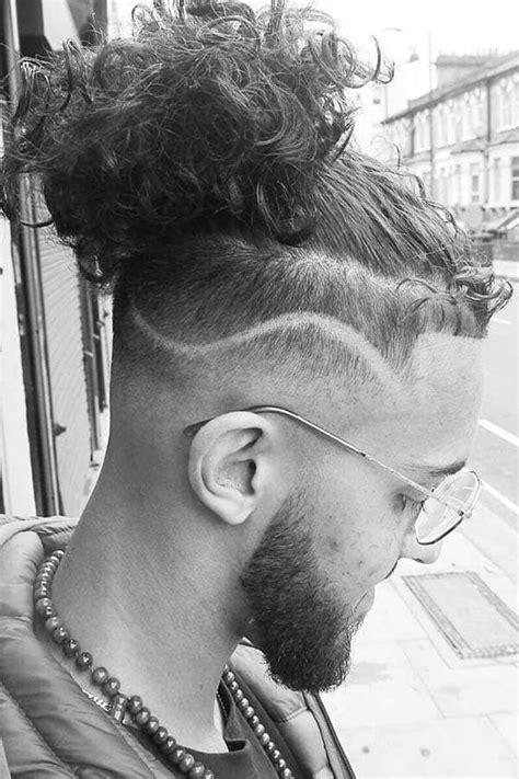 Fresh And Trendy Curly Undercut Ideas For Men | MensHaircuts.com