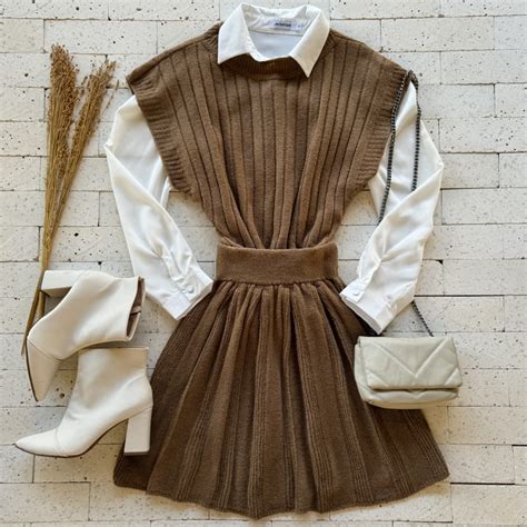 Conjunto Trico Mousse Colete E Saia Luxo Nude Dondoca Moda Feminina