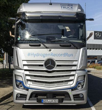 Mercedes Benz GenH2 Truck Daimler Truck Über 1 000 Kilometer mit