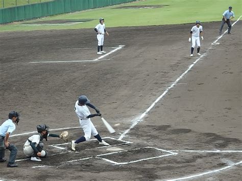 野球部～夏の大会初戦を勝利！（その1） 校長室より