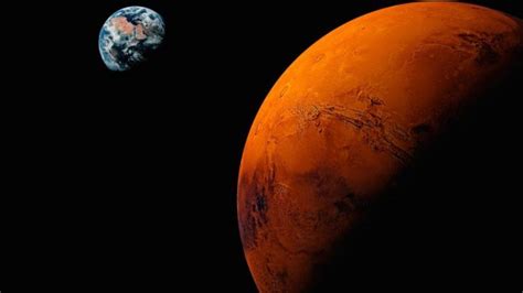 NASA releases stunning images of 'Cloudy' Mars from Hubble Space Telescope