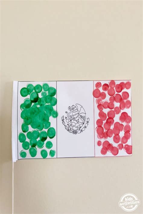 3 Fun Mexican Flag Crafts for Kids with Printable Flag of Mexico | Kids ...