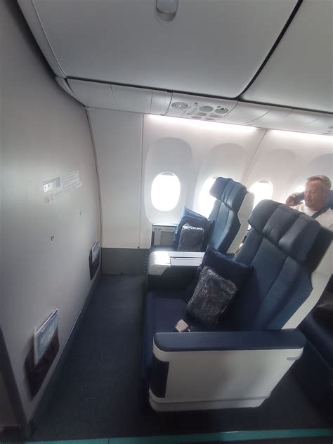 Review Kuala Lumpur To Denpasar In Business Class On Malaysia Airlines