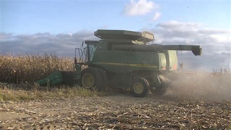 Double Crop Corn John Deere 9650 Picking Double Crop Corn Sk Farms