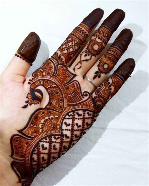 80+ Amazing Karva Chauth Mehndi Designs - Body Art Guru