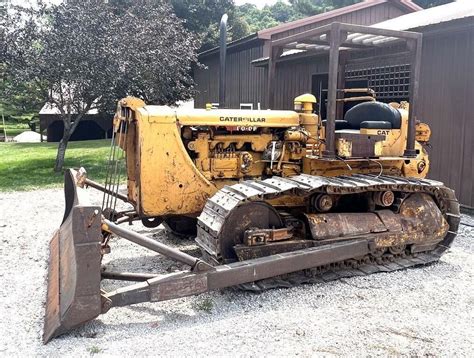 caterpillar   series item offsite    auctions
