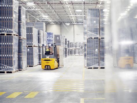 Warehousing Solutions For Large Businesses Dhl Supply Chain Poland