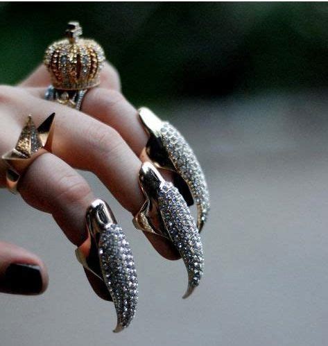 Кольца для ногтей и их история - нужны ли дамам когти? | Joyas de ...