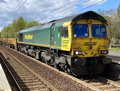 Freightliner Class 66 66585 Holytown Saul O Kane Flickr