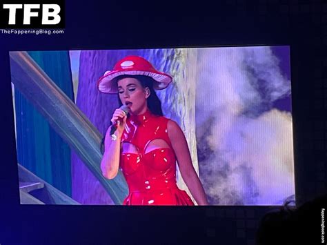 Katy Perry Nude Fappening Sexy Photos Uncensored Page 3 FappeningBook