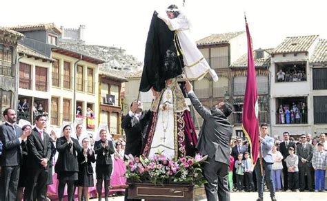 La Bajada del Ángel de Peñafiel viaja a Palermo El Norte de Castilla