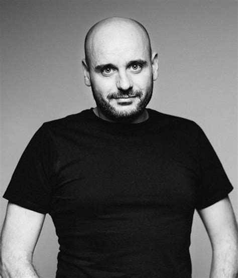 Los diez solteros de oro españoles versión gay partidazos solo para chicos