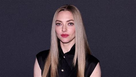 Amanda Seyfried Clears The Air On Her Viral Wicked Singing Video