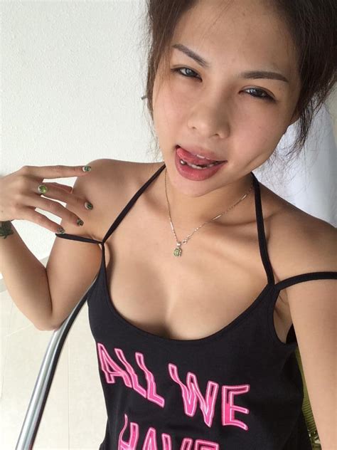 Naked Angela Vy In The Viet Nam Personal Show