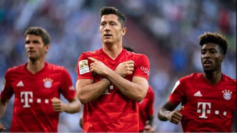 Chelsea Joins Barça And Psg In Lewandowskis Transfer Race Latest