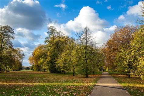 Diana Princess Of Wales Memorial Walk • Hiking Route