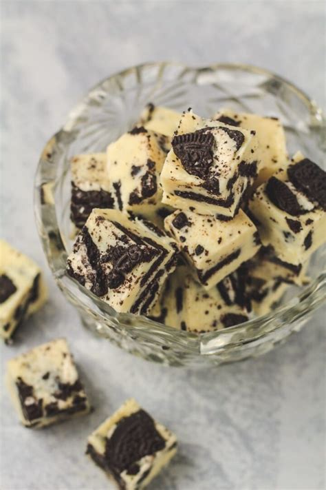 White Chocolate Oreo Fudge Marshas Baking Addiction