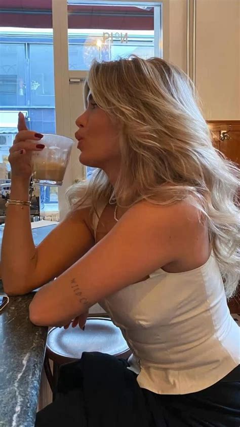 Matilda Djerf Blonde Hairstyle Inspiration Dirty Blonde Light Brown Hair Blonde Light Brown