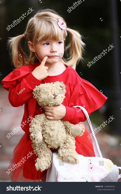 Hundred Blonde Pig Tails Royalty Free Images Stock Photos Pictures Shutterstock