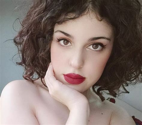 Arab X Latina Close Up Of My Face Nudes MixedRaceGirls NUDE PICS ORG