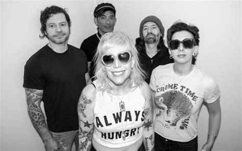 Madam Yeti Bikini Carwash