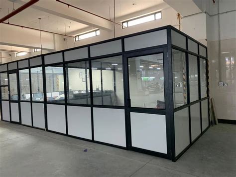 Aluminium Black And White Mm Office Aluminum Partition At Rs Sq