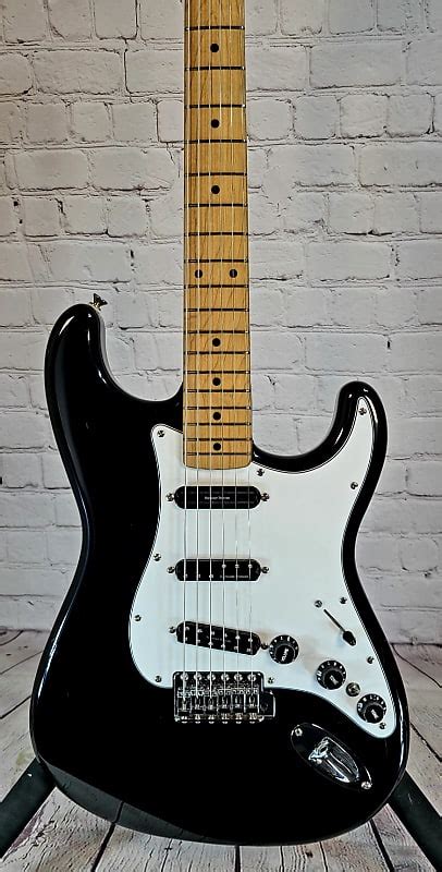 Squier Mij Sq Series Stratocaster Cst 305 1983 Black Reverb